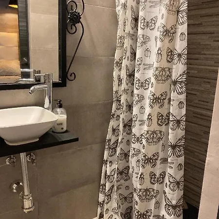 Apartamento Estudio Casa Lola *